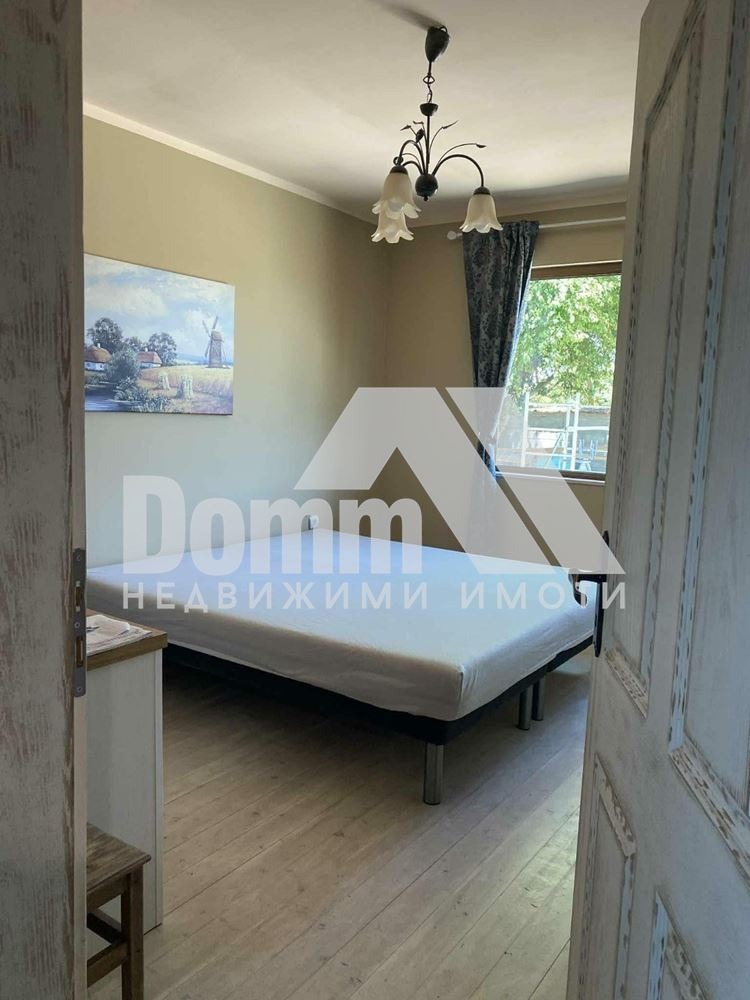 Продава КЪЩА, с. Стражица, област Добрич, снимка 9 - Къщи - 55301941
