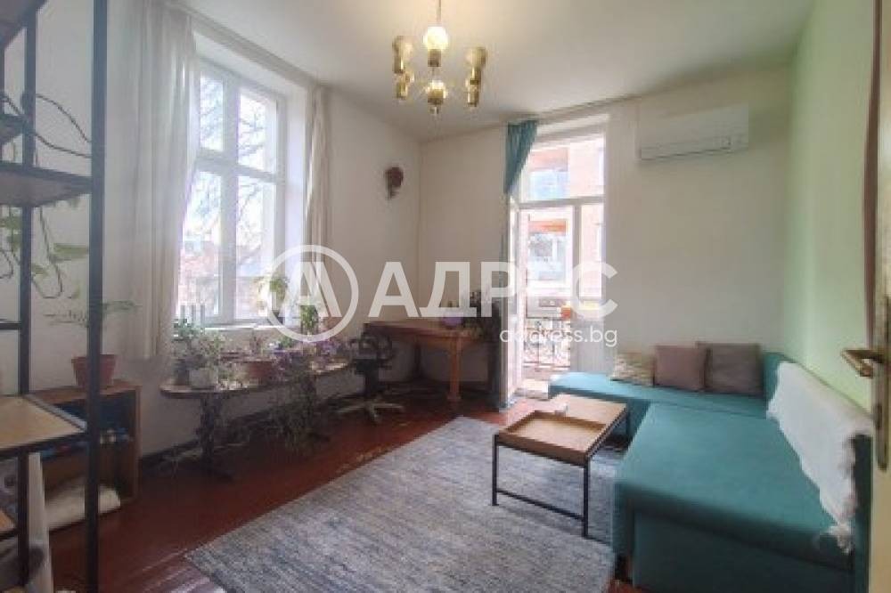 Продава ЕТАЖ ОТ КЪЩА, гр. София, Банишора, снимка 3 - Етаж от къща - 54328336