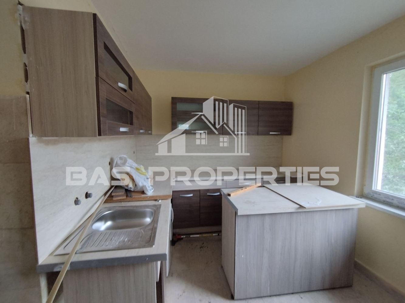 Продава КЪЩА, гр. София, с. Владая, снимка 3 - Къщи - 55537940