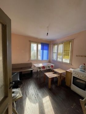 2 bedroom Karpuzitsa, Sofia 13