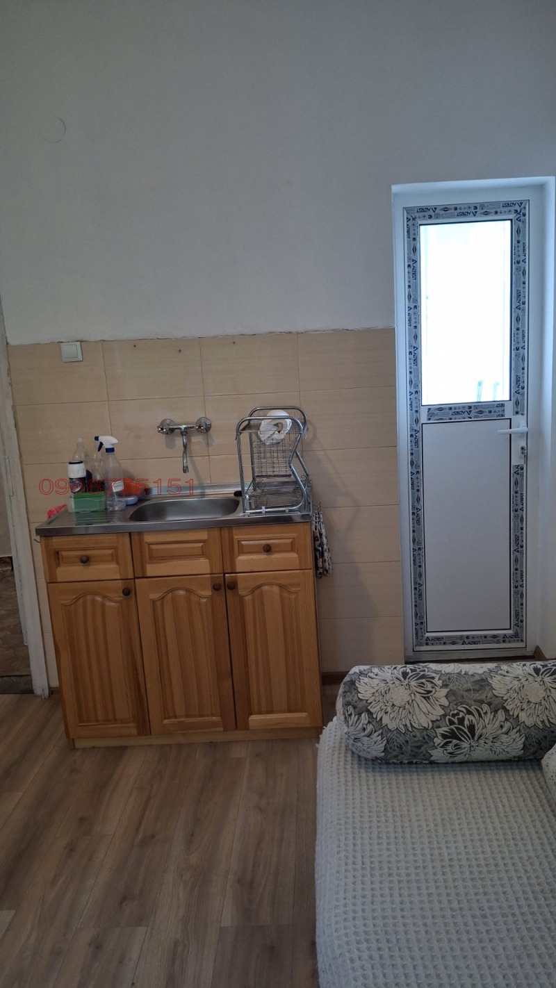 Продава 2-СТАЕН, гр. Бобов дол, област Кюстендил, снимка 2 - Апартаменти - 53470285