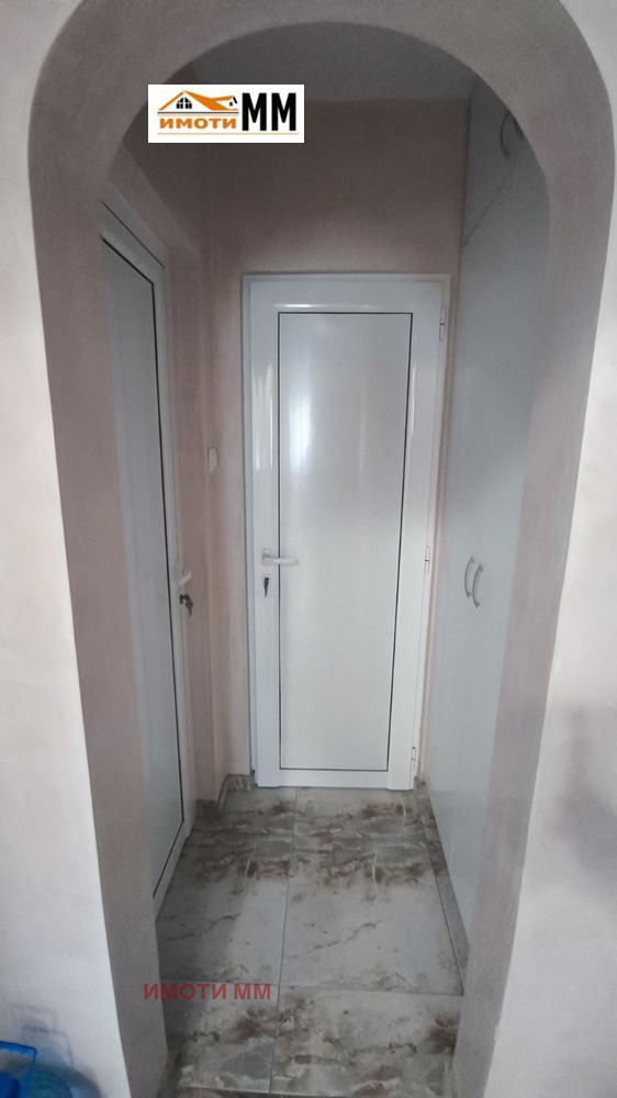 Продава МНОГОСТАЕН, гр. Пловдив, Прослав, снимка 16 - Апартаменти - 52729422