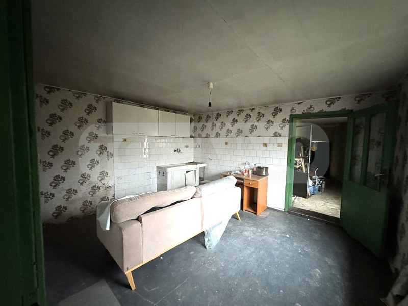 Продава КЪЩА, с. Острица, област Русе, снимка 9 - Къщи - 53441547