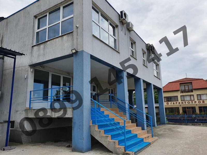 Продава СКЛАД, гр. Велико Търново, Промишлена зона - Запад, снимка 2 - Складове - 53258141