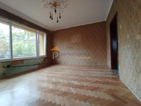 2 bedroom Karshiyaka, Plovdiv 1