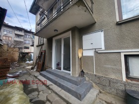 Casa Troian, regiunea Lovech 3