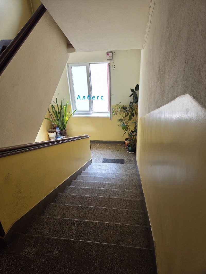 Eladó  2 hálószobás Sofia , Centar , 83 négyzetméter | 15608369 - kép [14]