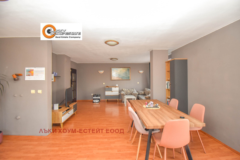 Продава 3-СТАЕН, гр. София, Гео Милев, снимка 3 - Апартаменти - 52826392