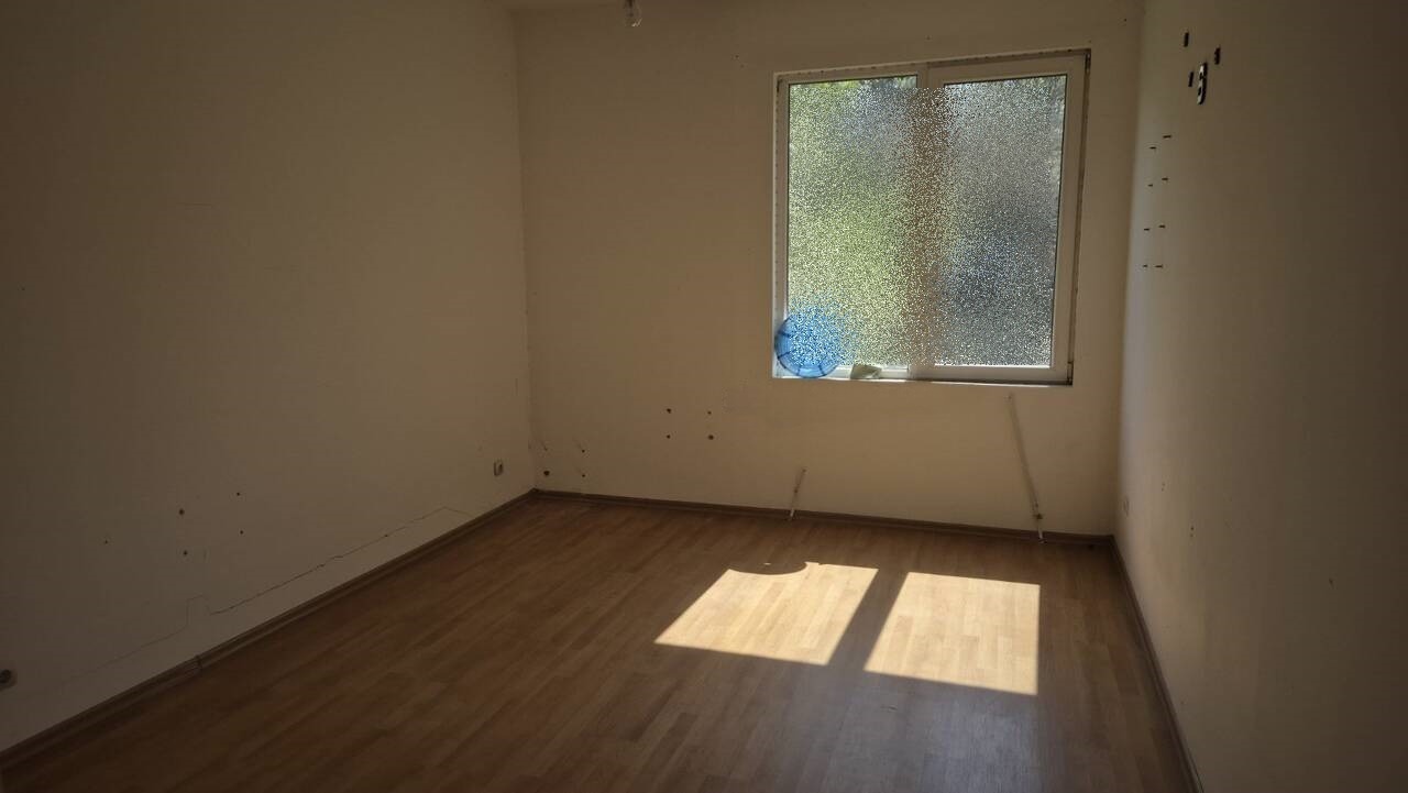 Продава 2-СТАЕН, гр. Шумен, Тракия, снимка 4 - Апартаменти - 54307765