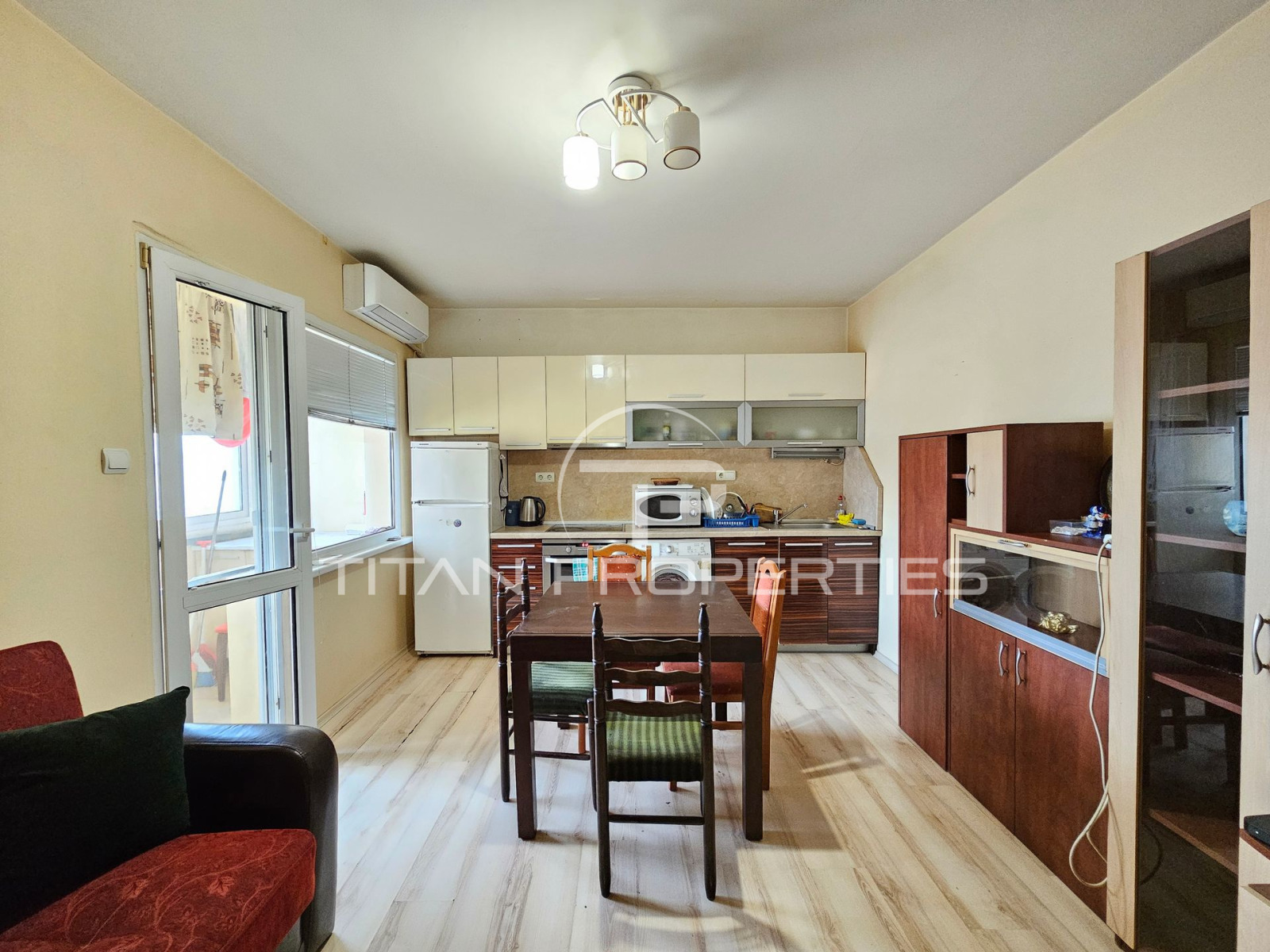 Продава 3-СТАЕН, гр. Пловдив, Гагарин