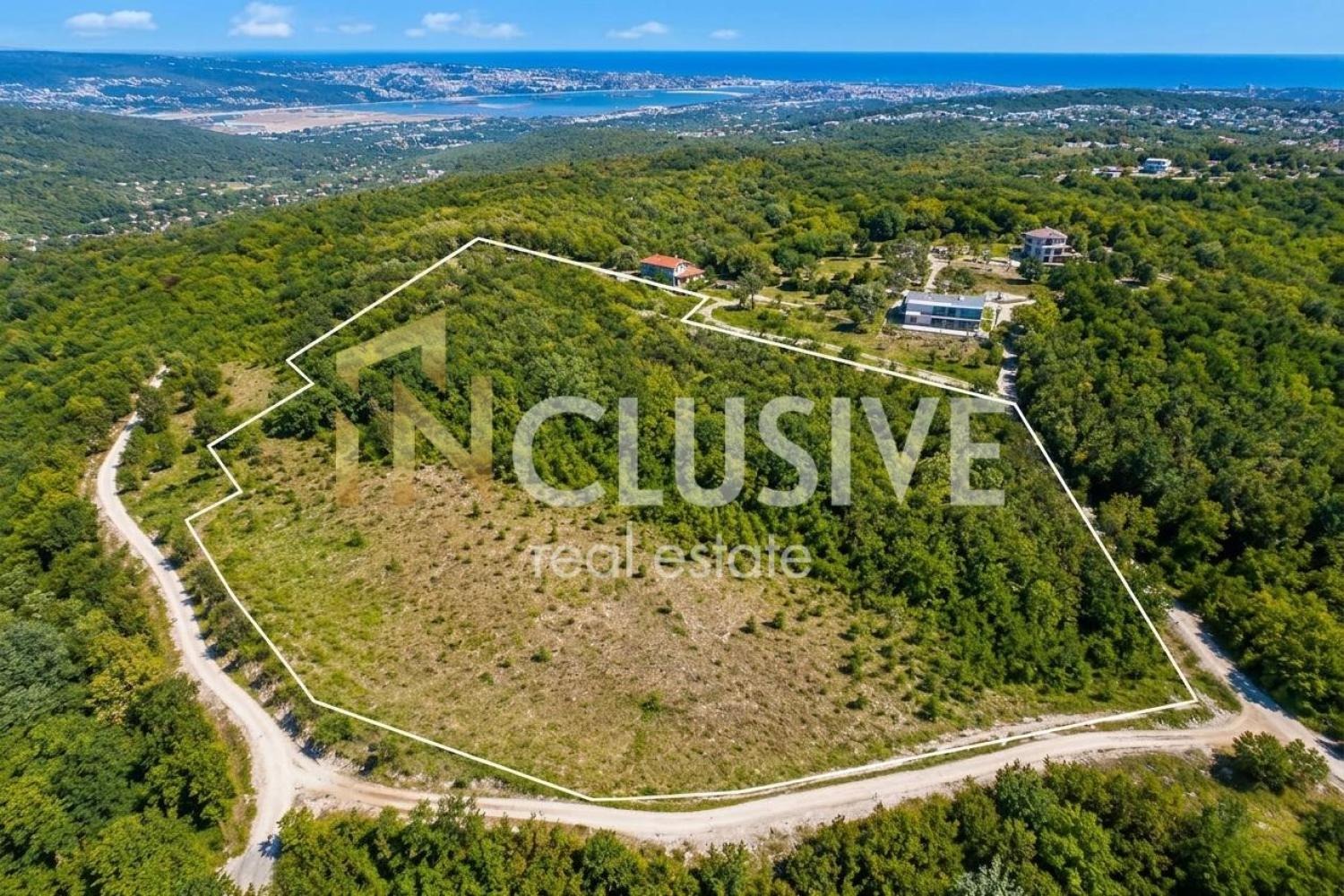 Продава ПАРЦЕЛ, гр. Варна, м-т Манастирски рид