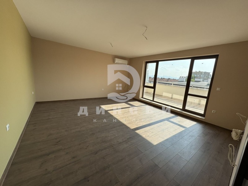 Na prodej  2 ložnice oblast Stará Zagora , Kazanlak , 96 m2 | 82896519