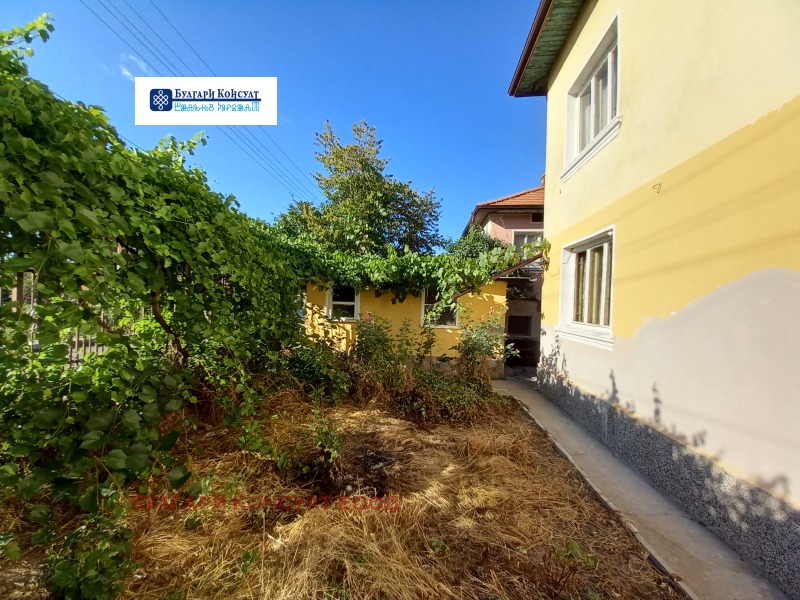 Продава  Къща област Кюстендил , с. Невестино , 140 кв.м | 48488610 - изображение [3]
