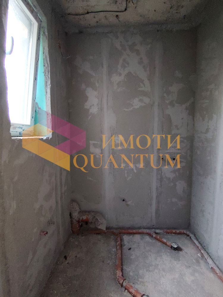 Продава КЪЩА, с. Яребична, област Варна, снимка 11 - Къщи - 56014194