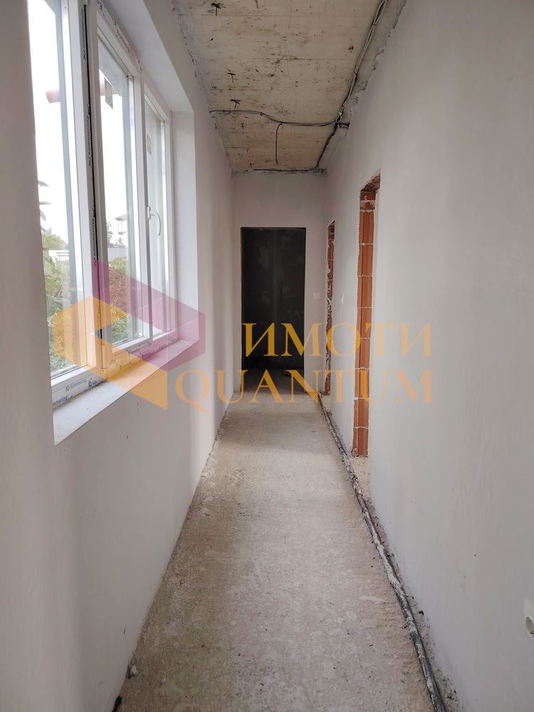 Продава КЪЩА, с. Яребична, област Варна, снимка 10 - Къщи - 56014194