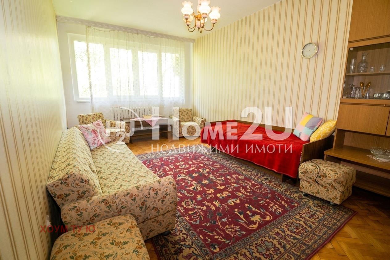 Продава 2-СТАЕН, гр. София, Център