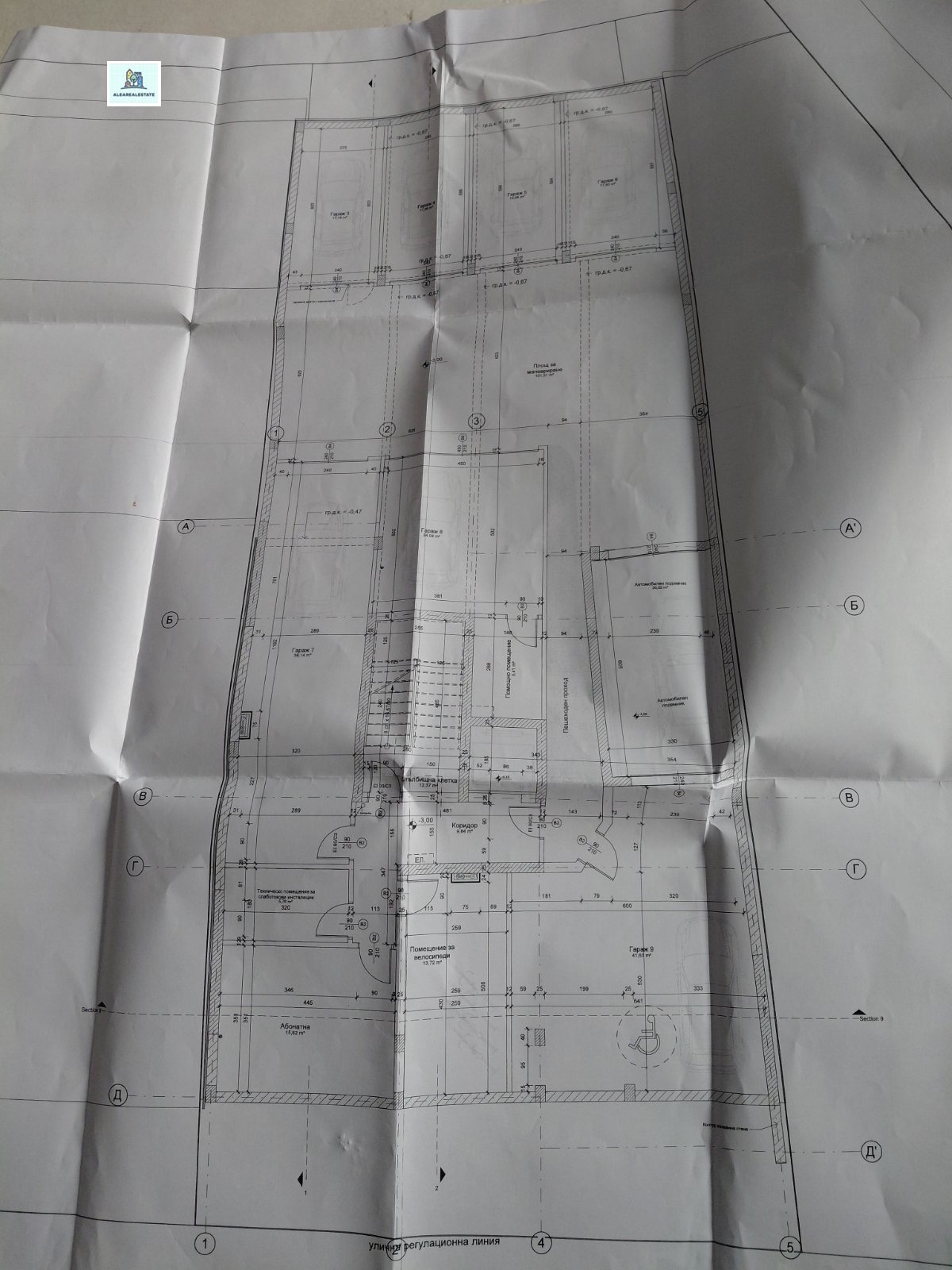 Продава ГАРАЖ, ПАРКОМЯСТО, гр. София, Гоце Делчев, снимка 2 - Гаражи и паркоместа - 53970747