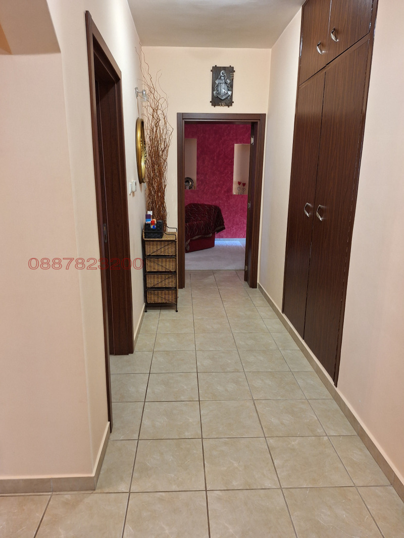 Продава 4-СТАЕН, гр. Монтана, Идеален център, снимка 2 - Апартаменти - 52785591