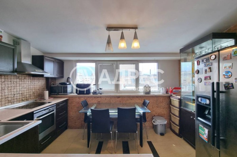 Продава  Многостаен град София , Белите брези , 174 кв.м | 80239990 - изображение [8]