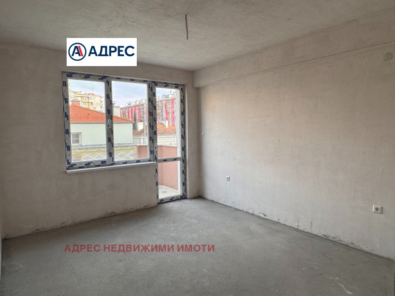 Продава МНОГОСТАЕН, гр. Стара Загора, Център, снимка 8 - Апартаменти - 52550349