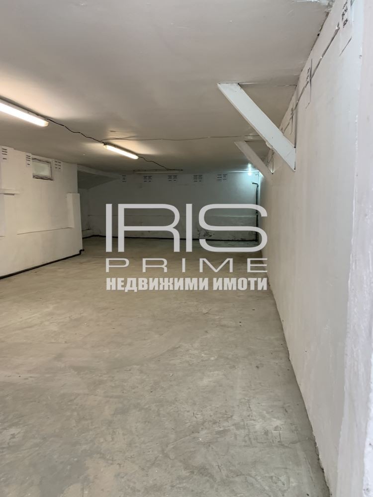 Продава СКЛАД, гр. Шумен, Добруджански