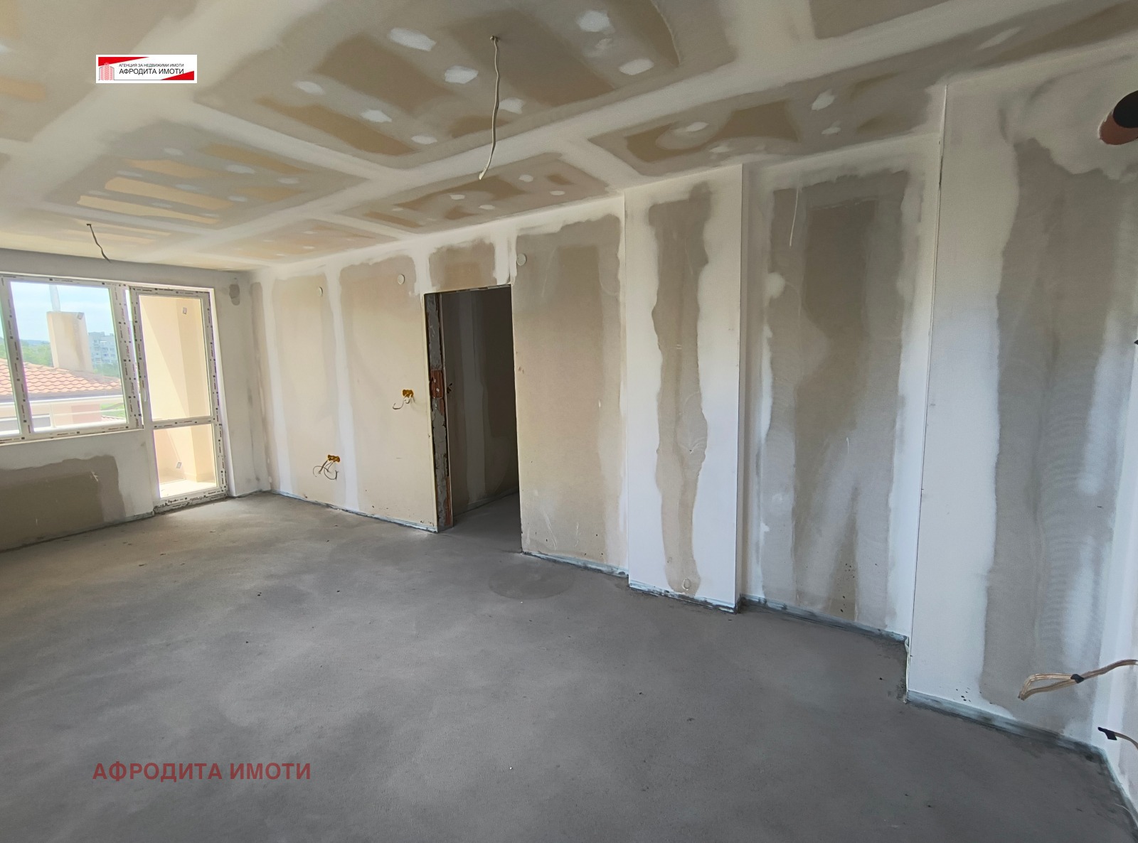 Продава 3-СТАЕН, гр. Стара Загора, Железник - изток, снимка 2 - Апартаменти - 55692321