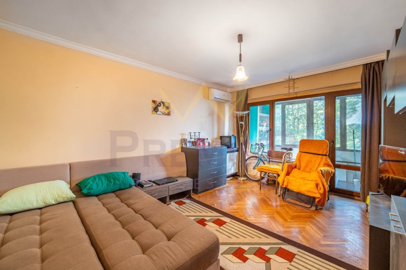 De vânzare  1 dormitor Varna , HEI , 65 mp | 83925948