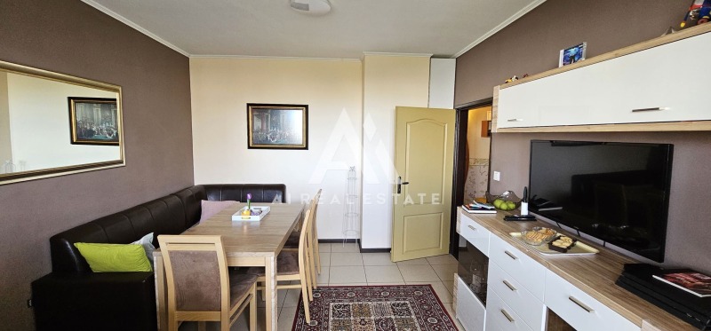 Na prodej  1 ložnice Sofia , Mladost 4 , 65 m2 | 60350202 - obraz [2]
