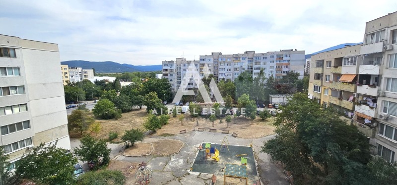 Na prodej  1 ložnice Sofia , Mladost 4 , 65 m2 | 60350202 - obraz [9]