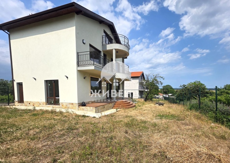 Продава КЪЩА, с. Равна гора, област Варна, снимка 16 - Къщи - 51165999