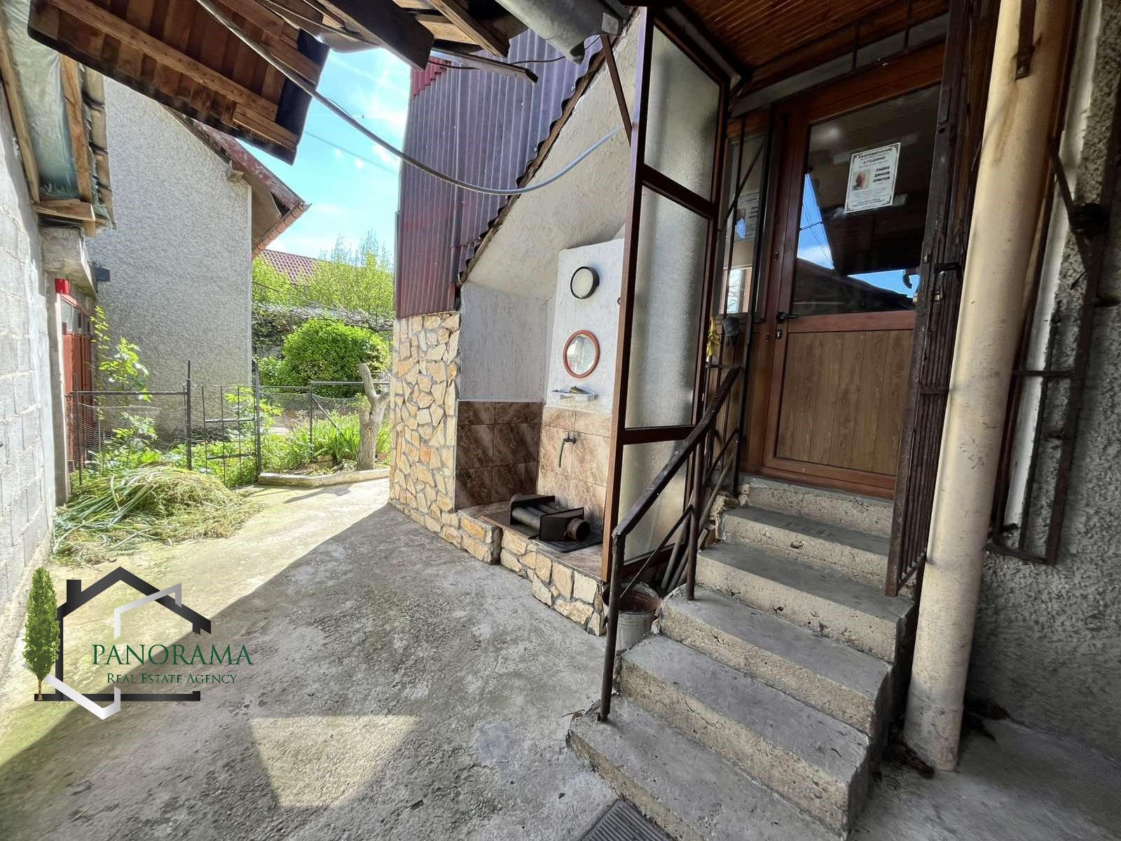 Продава КЪЩА, с. Златна нива, област Шумен, снимка 3 - Къщи - 54426803