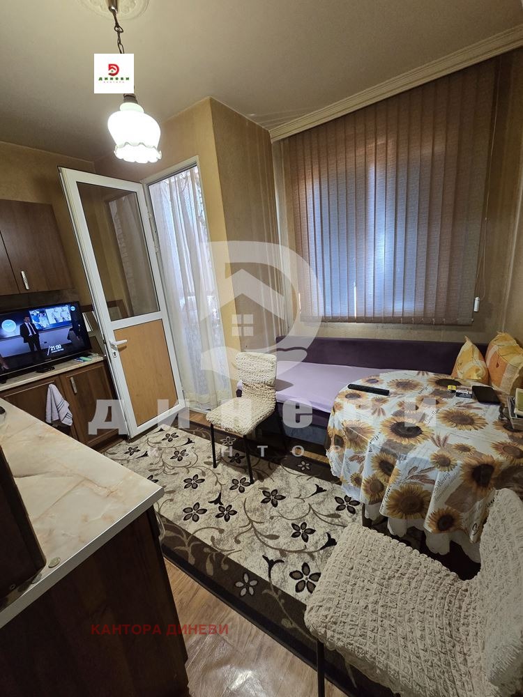 Satılık  2 yatak odası Stara Zagora , Tri çuçura - sever , 62 metrekare | 64898396 - görüntü [3]