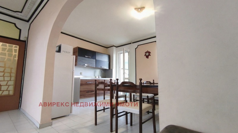 Til salgs  2 soverom Plovdiv , Kjusjuk Parisj , 94 kvm | 84581298 - bilde [2]