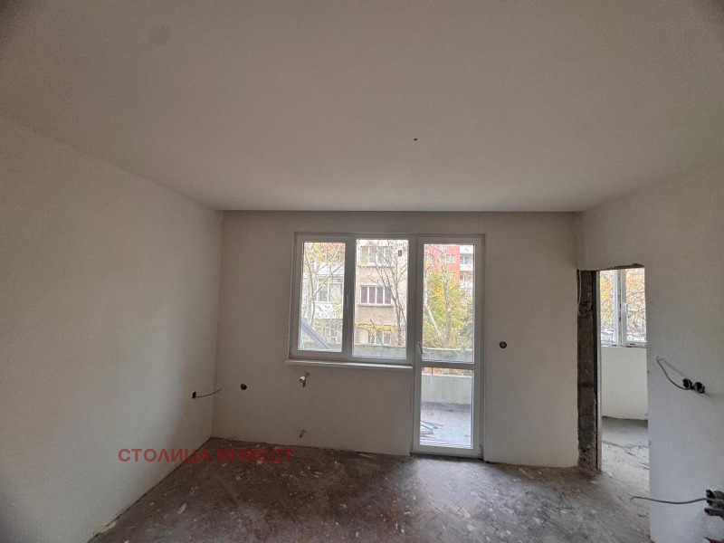 Продава 4-СТАЕН, гр. Русе, Възраждане, снимка 9 - Апартаменти - 48505059