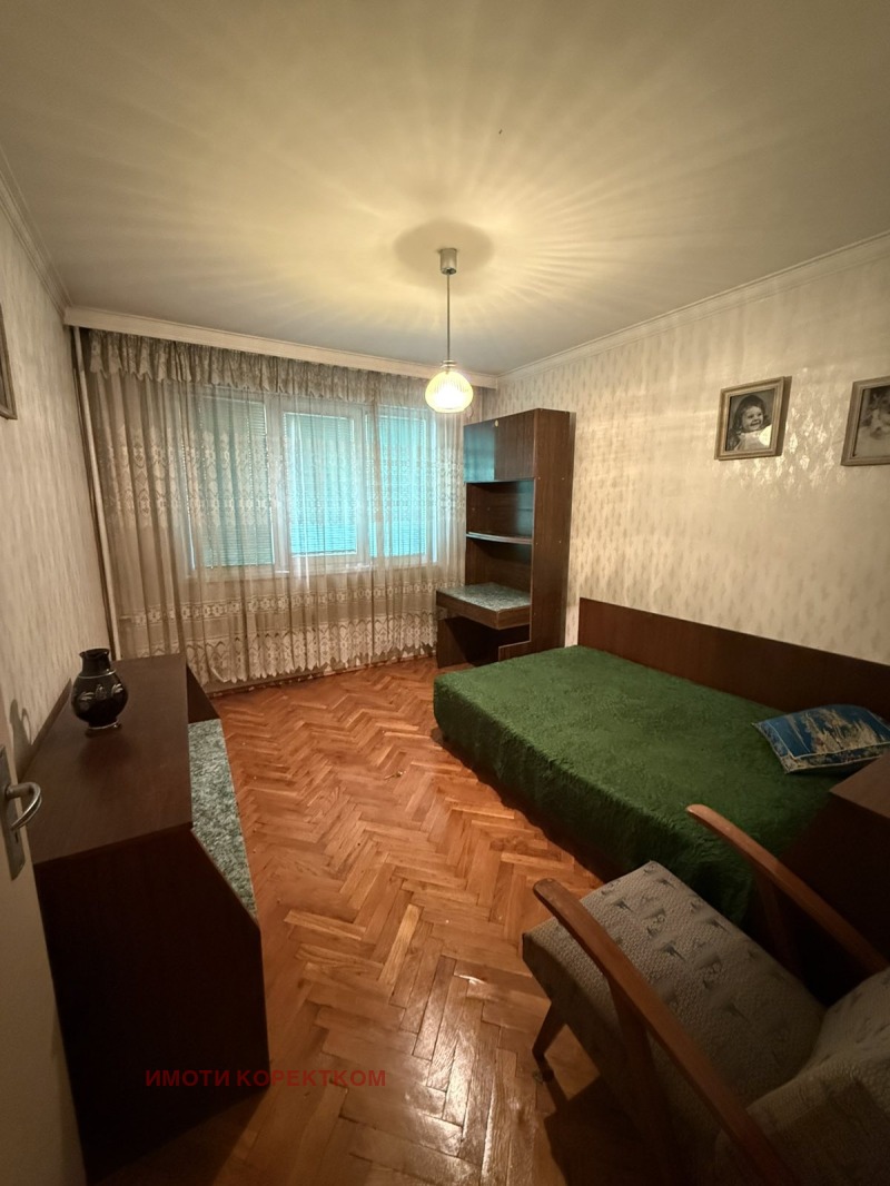 Te koop  3 slaapkamers Sofia , Ilinden , 130 m² | 18193209 - afbeelding [4]