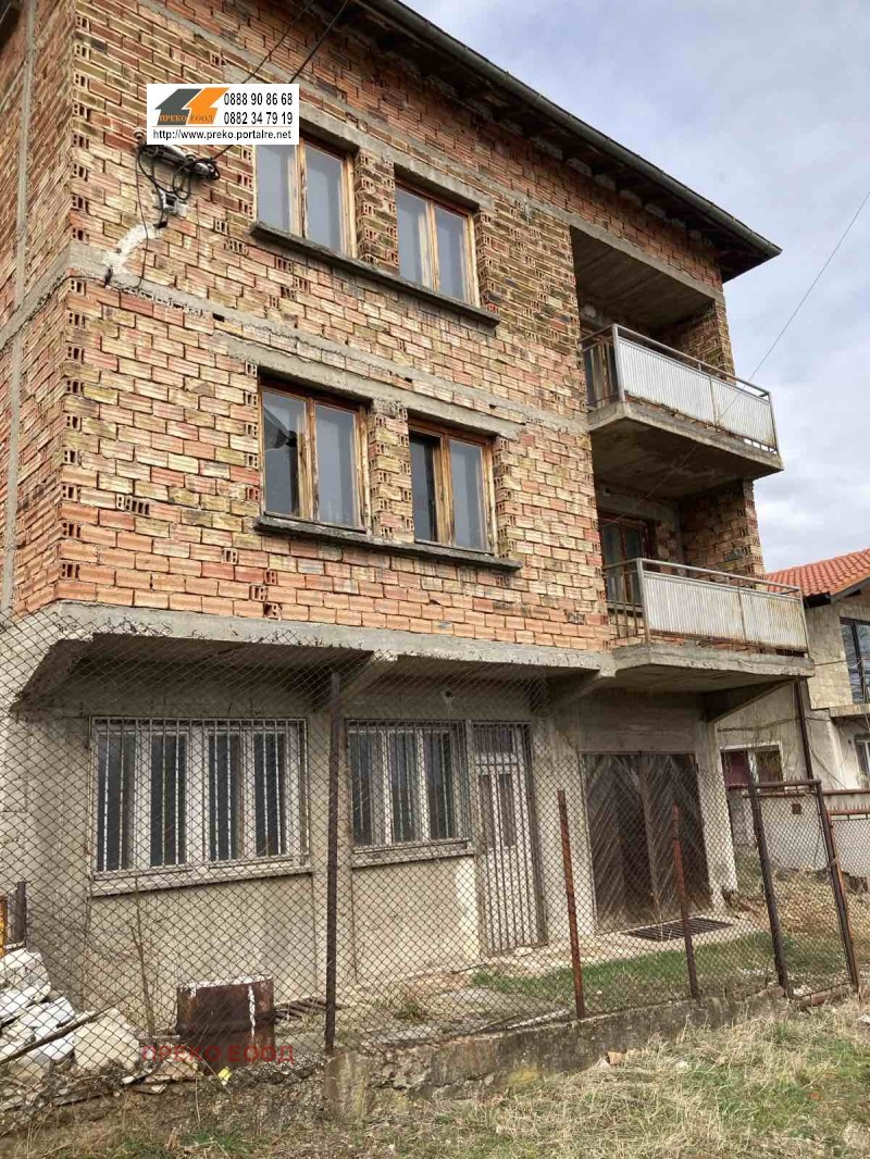 Продава  Къща град Враца , Медковец , 250 кв.м | 86837357