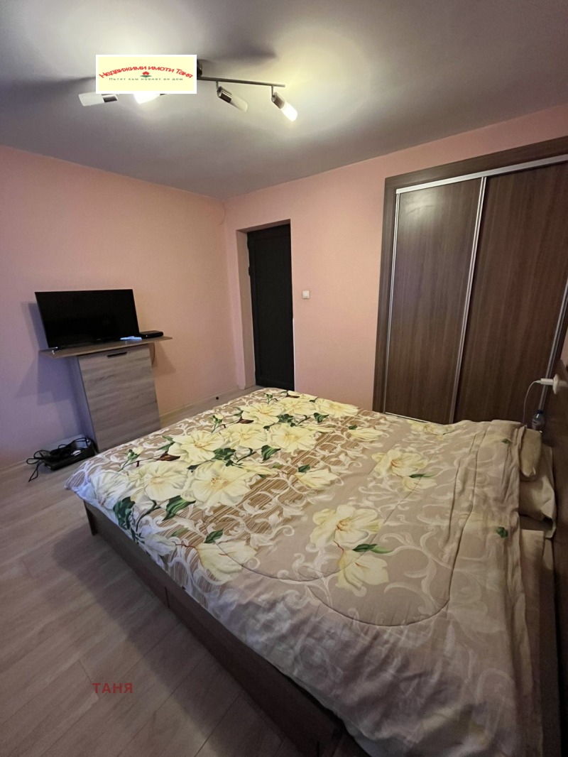 Продава  Къща град Перник , Драгановец , 240 кв.м | 37047575 - изображение [6]