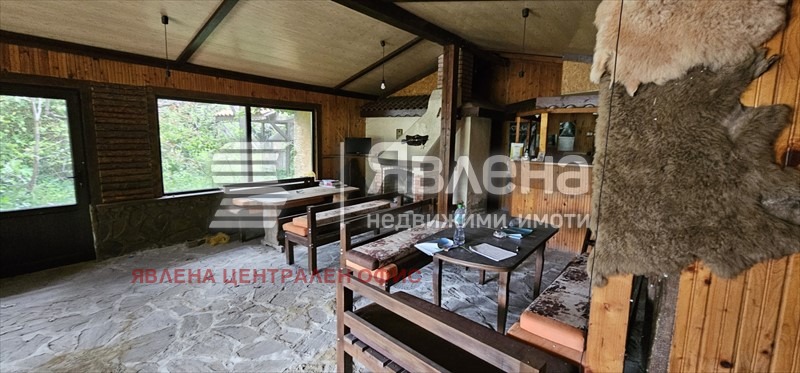 Продава ХОТЕЛ, с. Камен бряг, област Добрич, снимка 10 - Хотели - 54071947