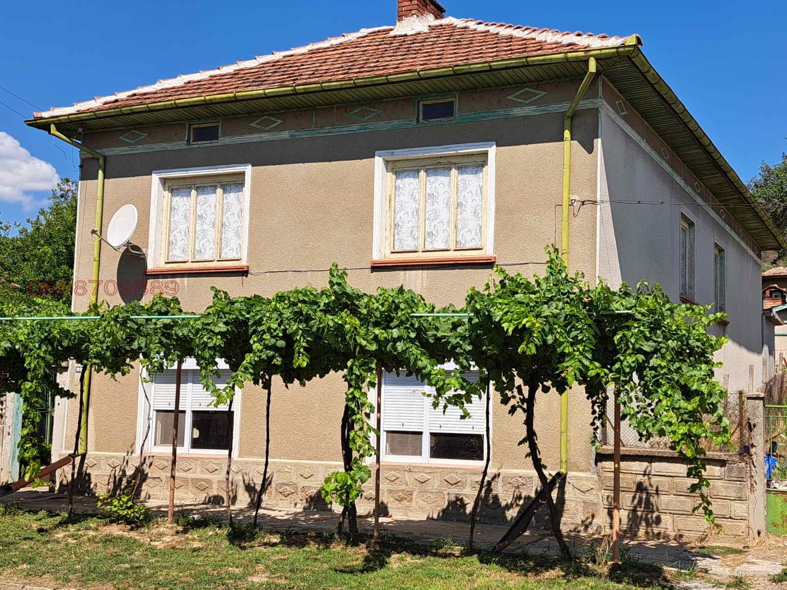 Продава КЪЩА, с. Лозица, област Плевен, снимка 14 - Къщи - 54217859