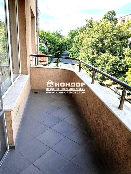 Продава 2-СТАЕН, гр. Пловдив, Кючук Париж, снимка 9 - Апартаменти - 55399269