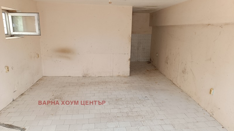 In vendita  Box auto Varna , Vinitsa , 30 mq | 50070919 - Immagine [3]