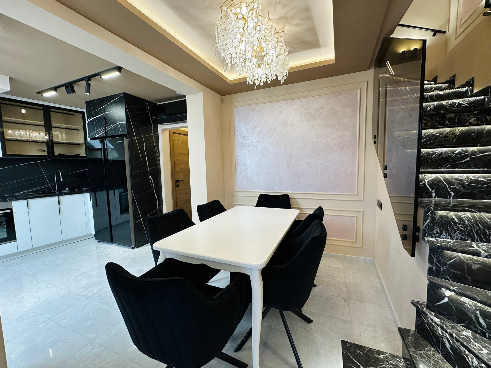 Продава 3-СТАЕН, гр. Пловдив, Център, снимка 9 - Апартаменти - 54250861