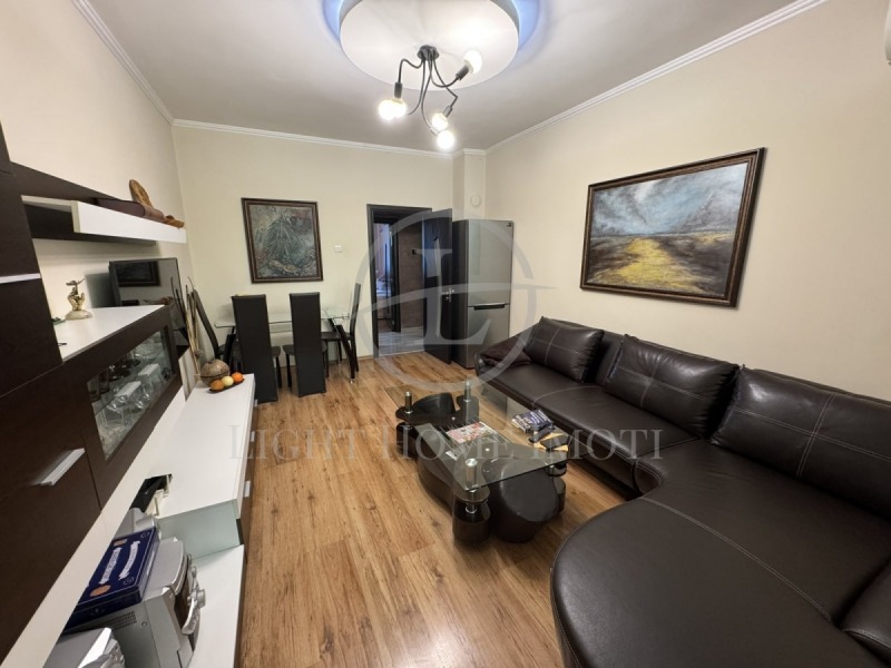 Продава  3-стаен град Пловдив , Кючук Париж , 60 кв.м | 40694758 - изображение [2]
