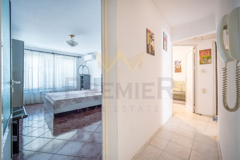 Продава  3-стаен град Варна , ВИНС-Червен площад , 79 кв.м | 12744010 - изображение [10]
