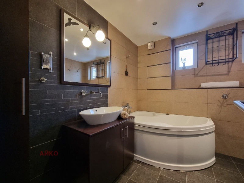 À vendre  3 chambres Sofia , Tsentar , 172 m² | 99056191 - image [16]