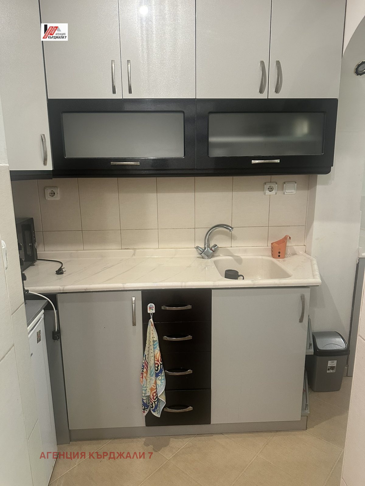 Продава 2-СТАЕН, гр. Кърджали, Център, снимка 8 - Апартаменти - 55609774