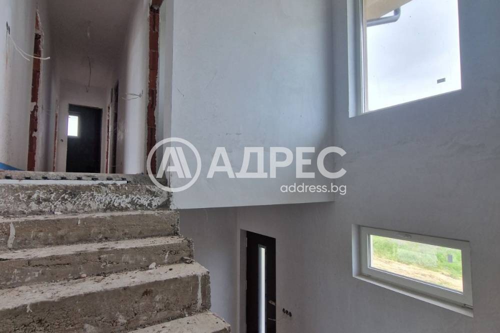 Продава КЪЩА, гр. София, с. Мрамор, снимка 10 - Къщи - 55463277