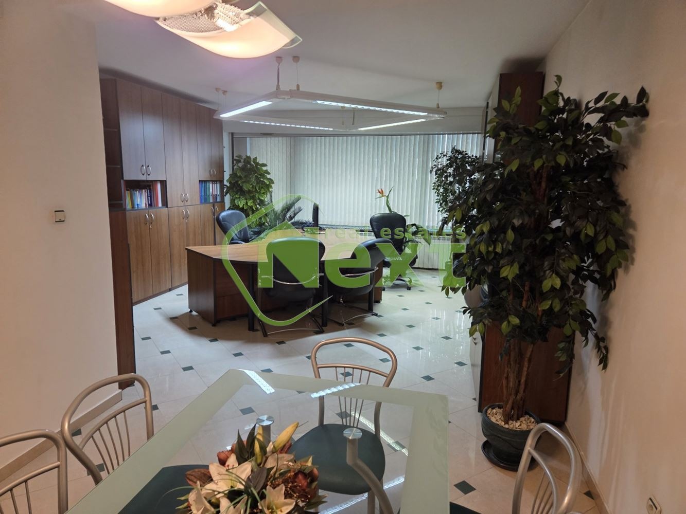 Продава МАГАЗИН, гр. София, Лозенец, снимка 2 - Магазини - 55023959