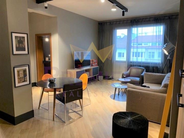 Na prodej  1 ložnice Sofia , Centar , 75 m2 | 22691764