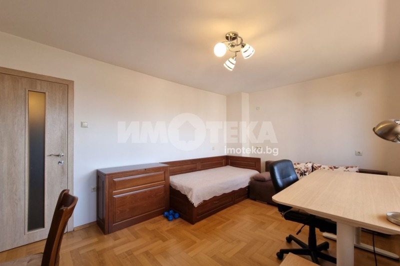 À venda  2 quartos Sofia , Tolstoi , 74 m² | 21056592 - imagem [6]